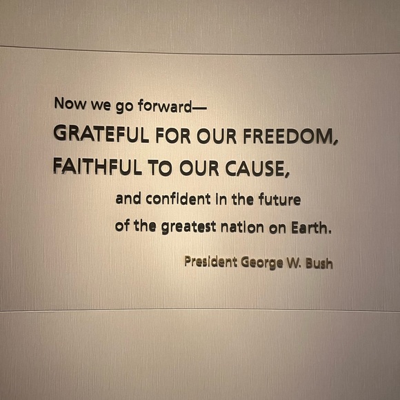 Meet your Posher, Jaqour - Picture 4 of 6